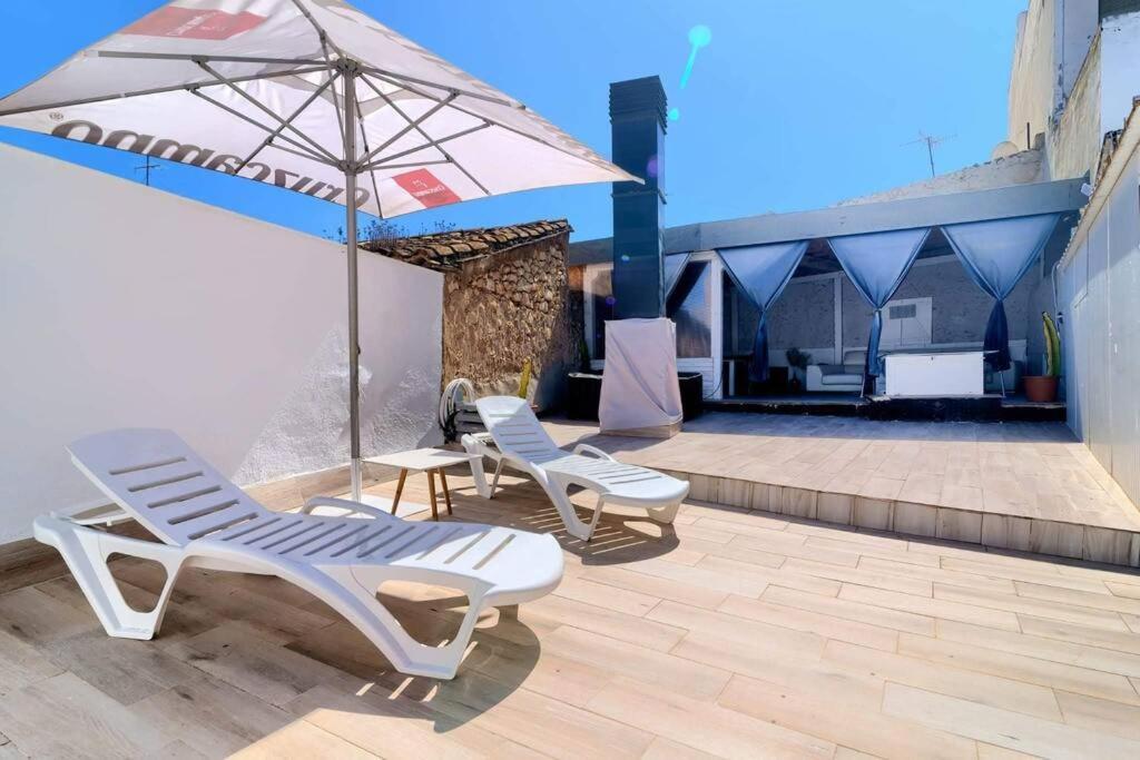 Cueva Con Jacuzzi A 20 Minutos De Valencia Villa Benaguacil Eksteriør bilde